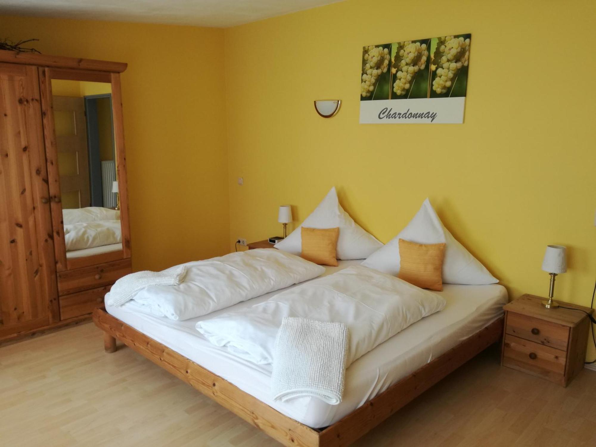 Gaestezimmer / Weingut Peter Wachenheim an der Weinstrasse
